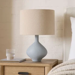Cersei Ceramic Table Lamp (19")