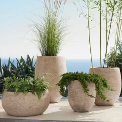 Curved Ficonstone Indoor/Outdoor Planters