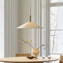 Devon Pendant (20"–32")