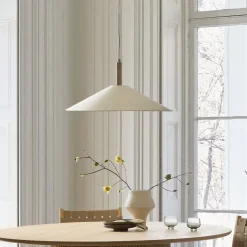 Devon Pendant (20"–32")