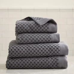 Elara Bath Towels