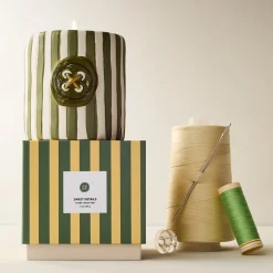 Emma Chamberlain Icon Candle - Sweet Details
