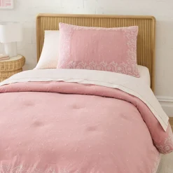Eyelet Comforter & Shams
