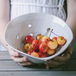 Farmhouse Pottery Windrow Berry Bowl