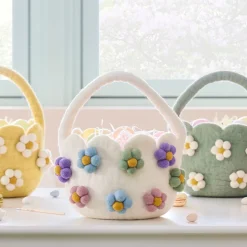 Felt Daisy Easter Baskets