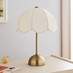 Fleur Table Lamp (16")