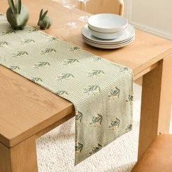 Frolic Floral Runner