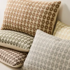 Honeycomb Silk Lumbar Pillow Cover