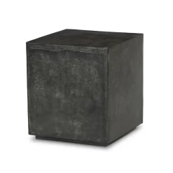 Hoshi Square Outdoor Side Table (18")