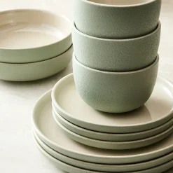 Kaloh Stoneware Dinnerware (Set of 16)