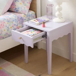 Kids Daisy Nightstand (16")