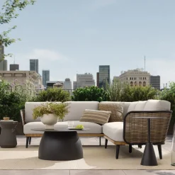 Oceanview Outdoor 2-Piece Sectional (83.5")