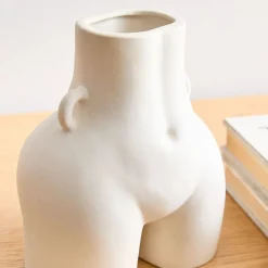 Osmos Studio Her Vase