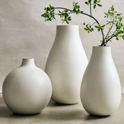 Oversized Pure White Ceramic Collection