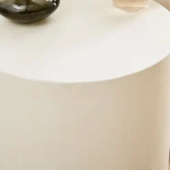 Patrick Cain Designs Manza Round Side Table (16")