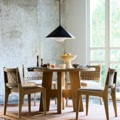 Putnam Round Dining Table (48", 60", 72")