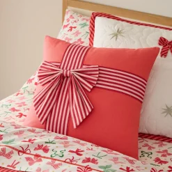 Santa Present Pillow Cover