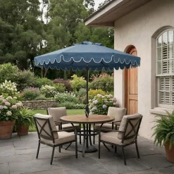 Scallop Edge Outdoor Umbrella (7.5')
