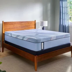 Sealy® Posturpedic® Pro Hybrid Mattress