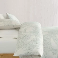 Silhouette Dotted Floral Duvet Cover & Shams