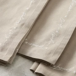 Solei Embroidered Napkin Sets