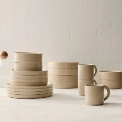 Straight-Sided Stoneware Dinnerware Collection