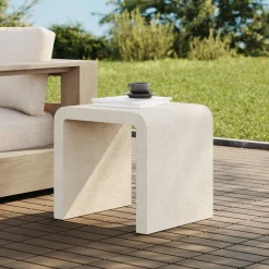 Syros Indoor/Outdoor Waterfall Side Table (19")